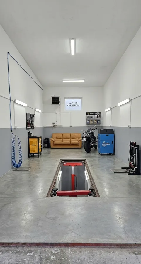 Kanał serwisowy w warsztacie AUTOMOBIL